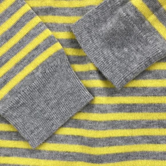 GAP Women’s Yellow Green Lightweight Stripped Hi-Low Sweater Small (Oversized) - Picture 7 of 8